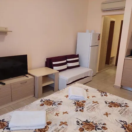 מלון Kristal Park 322 *